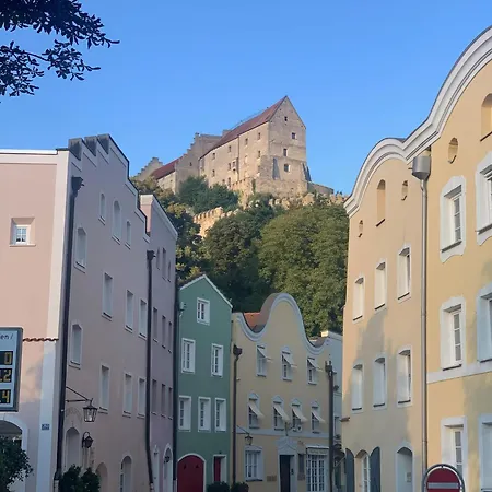 Apartamento Altstadtwohnung Mit Burgblick *