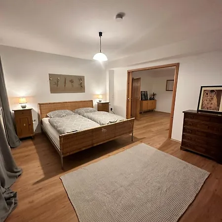 Altstadtwohnung Mit Burgblick Apartment Burghausen